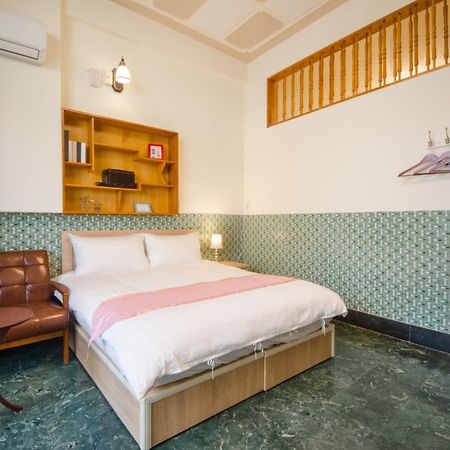 Freedom B&B Tainan Chambre photo