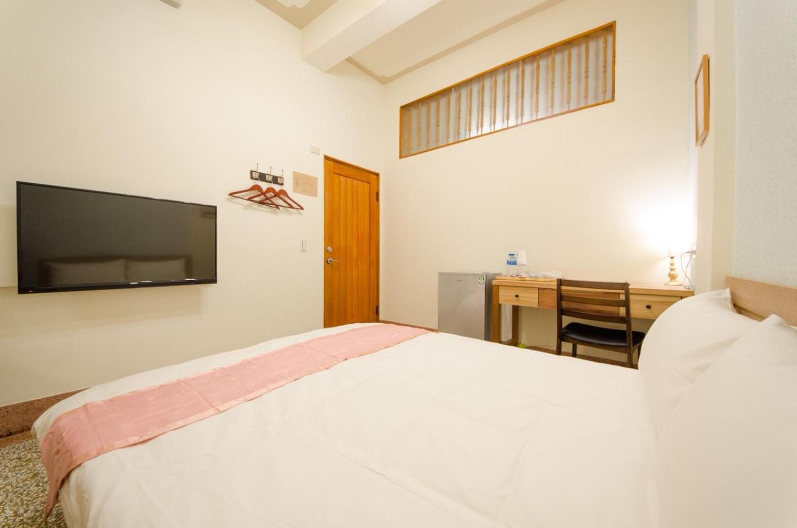Freedom B&B Tainan Chambre photo